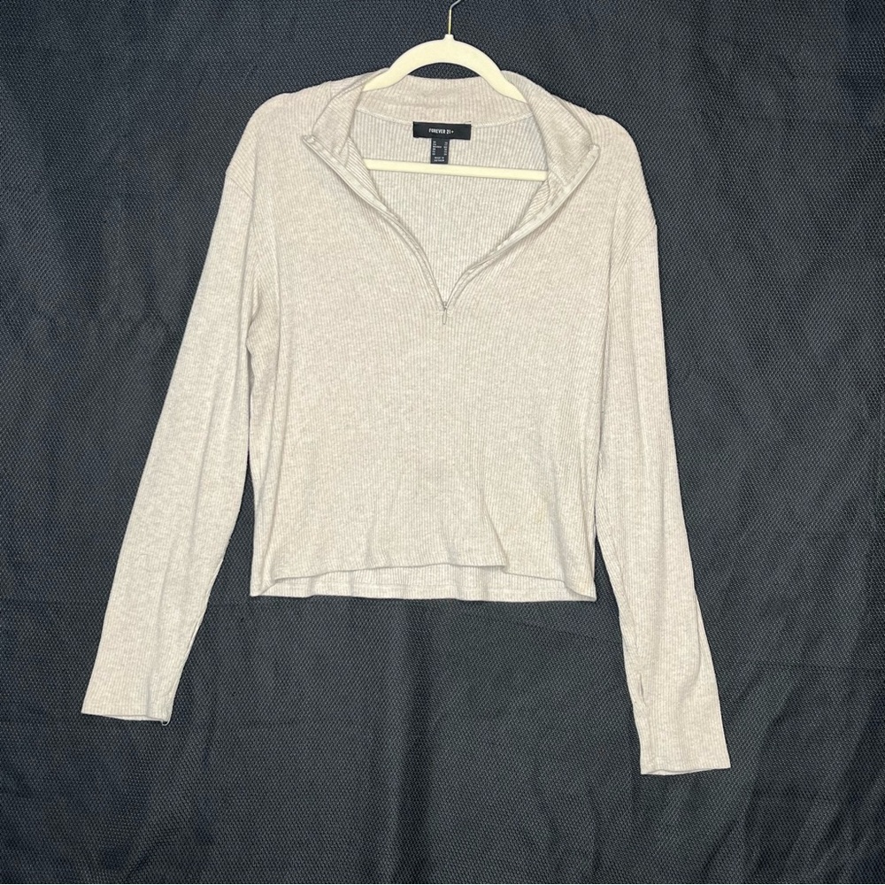 Long Sleeve Forever 21 Beige Ribbed Crop Top with Zipper - Size 1X